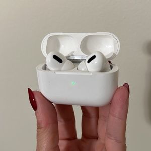 AirPods Pro
